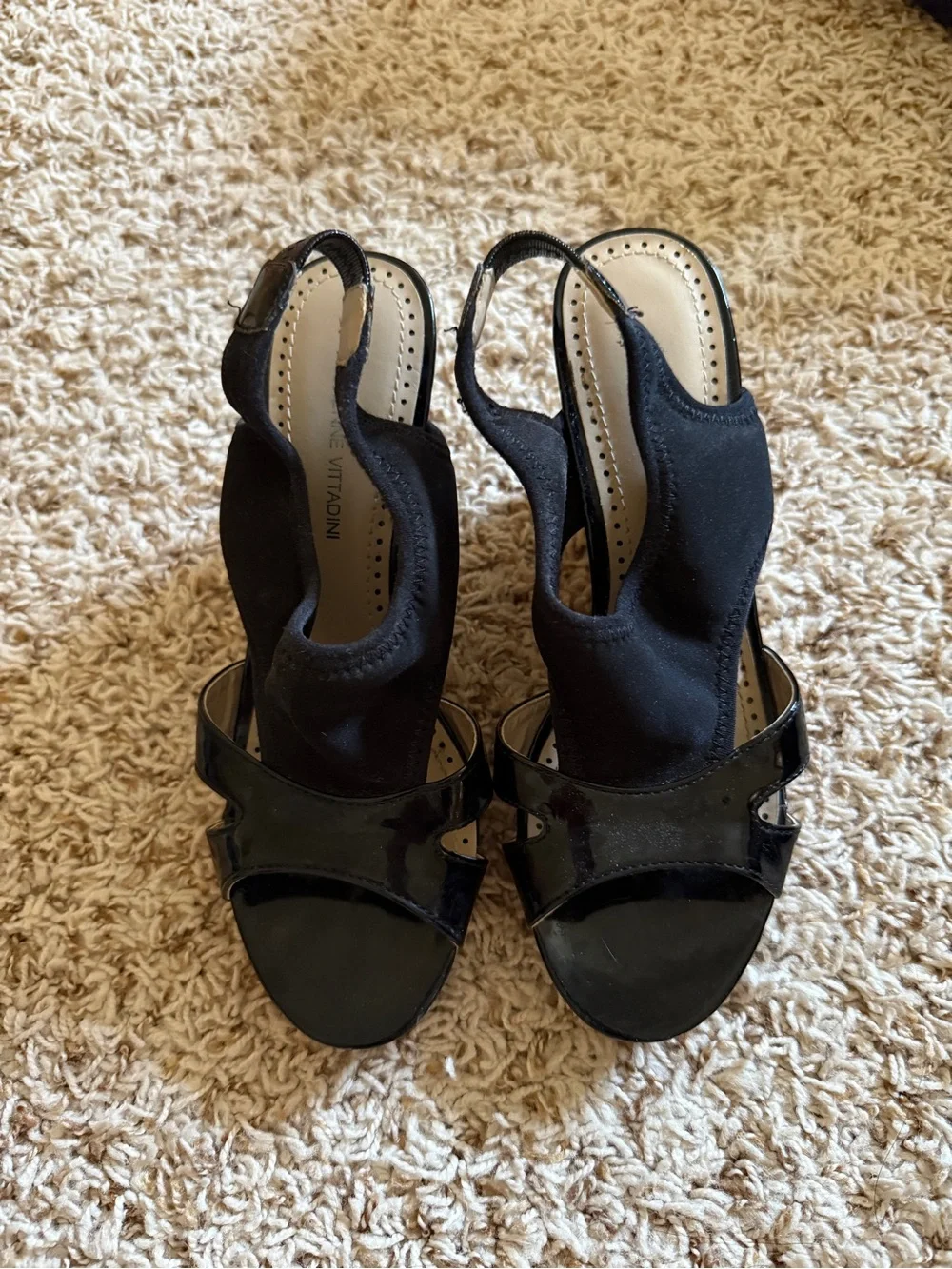 Adrienne Vittadini Black Slingback Patent-Trim Heels